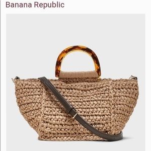 NWOT Banana Republic tortoise ring raffia crossbody